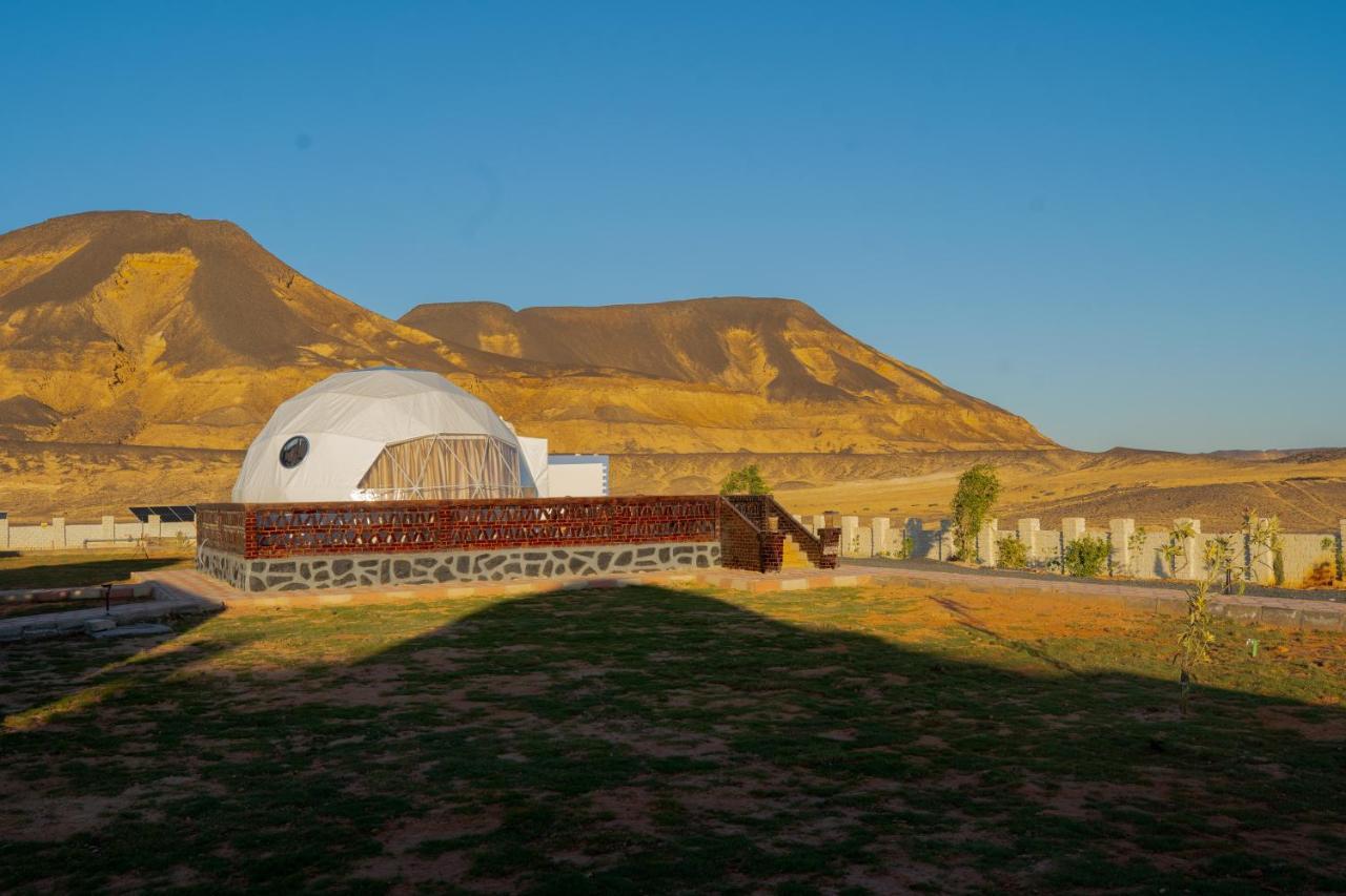 B&W Sahara Sky Camp Hotel Farafra Exterior photo