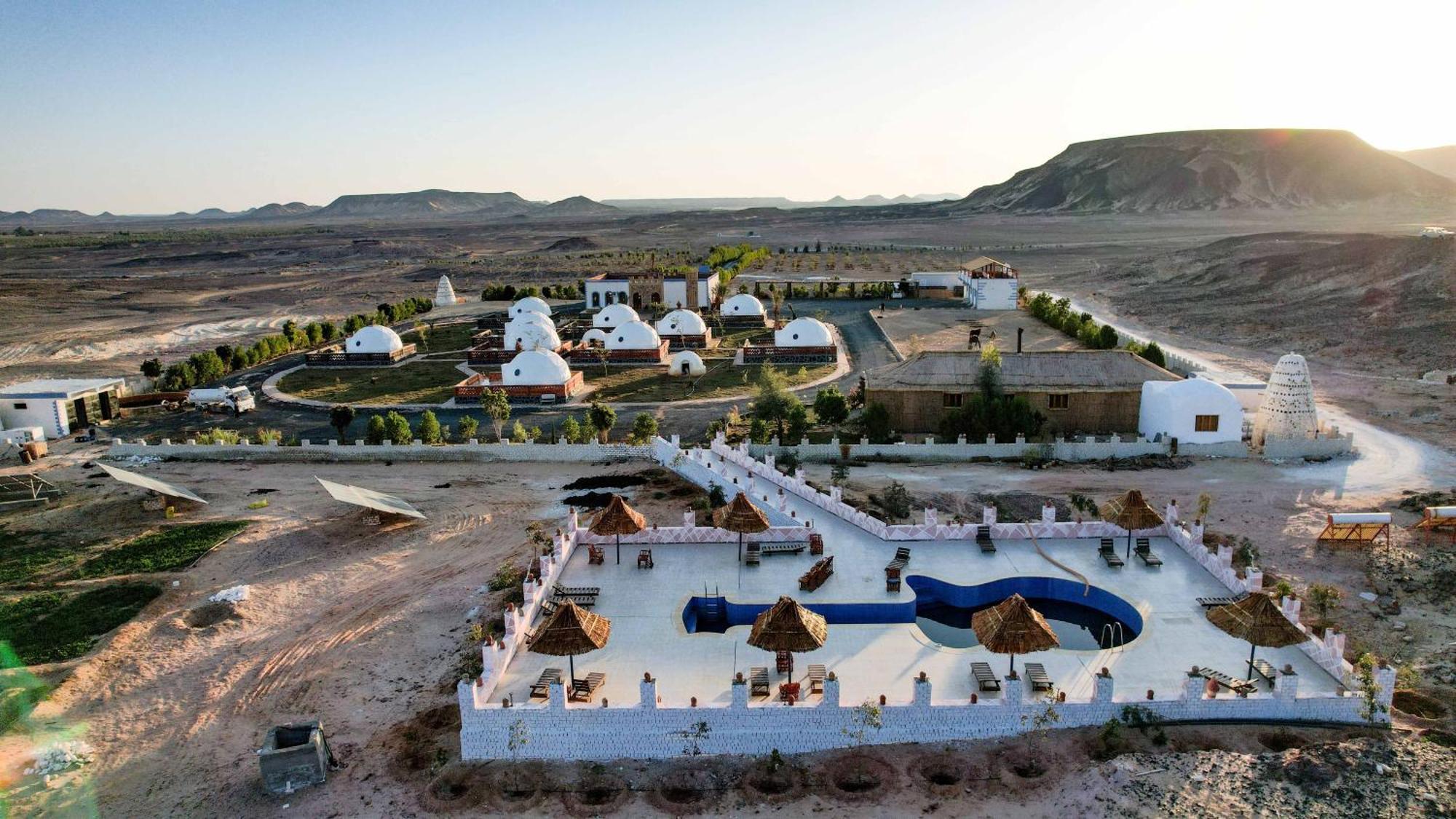 B&W Sahara Sky Camp Hotel Farafra Exterior photo