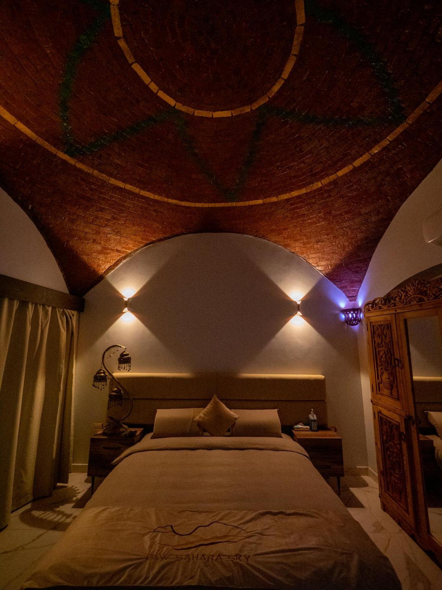 B&W Sahara Sky Camp Hotel Farafra Exterior photo