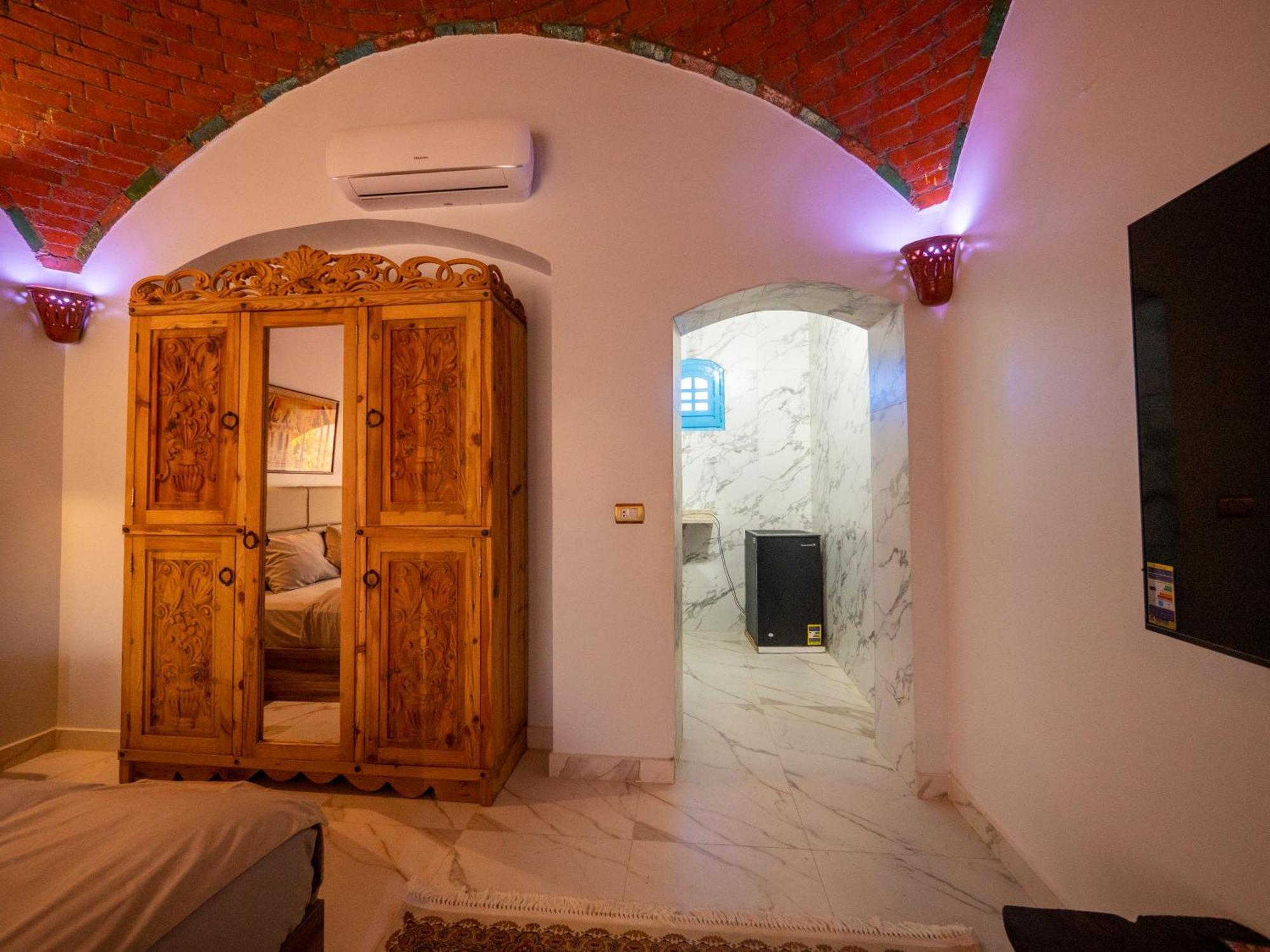 B&W Sahara Sky Camp Hotel Farafra Exterior photo
