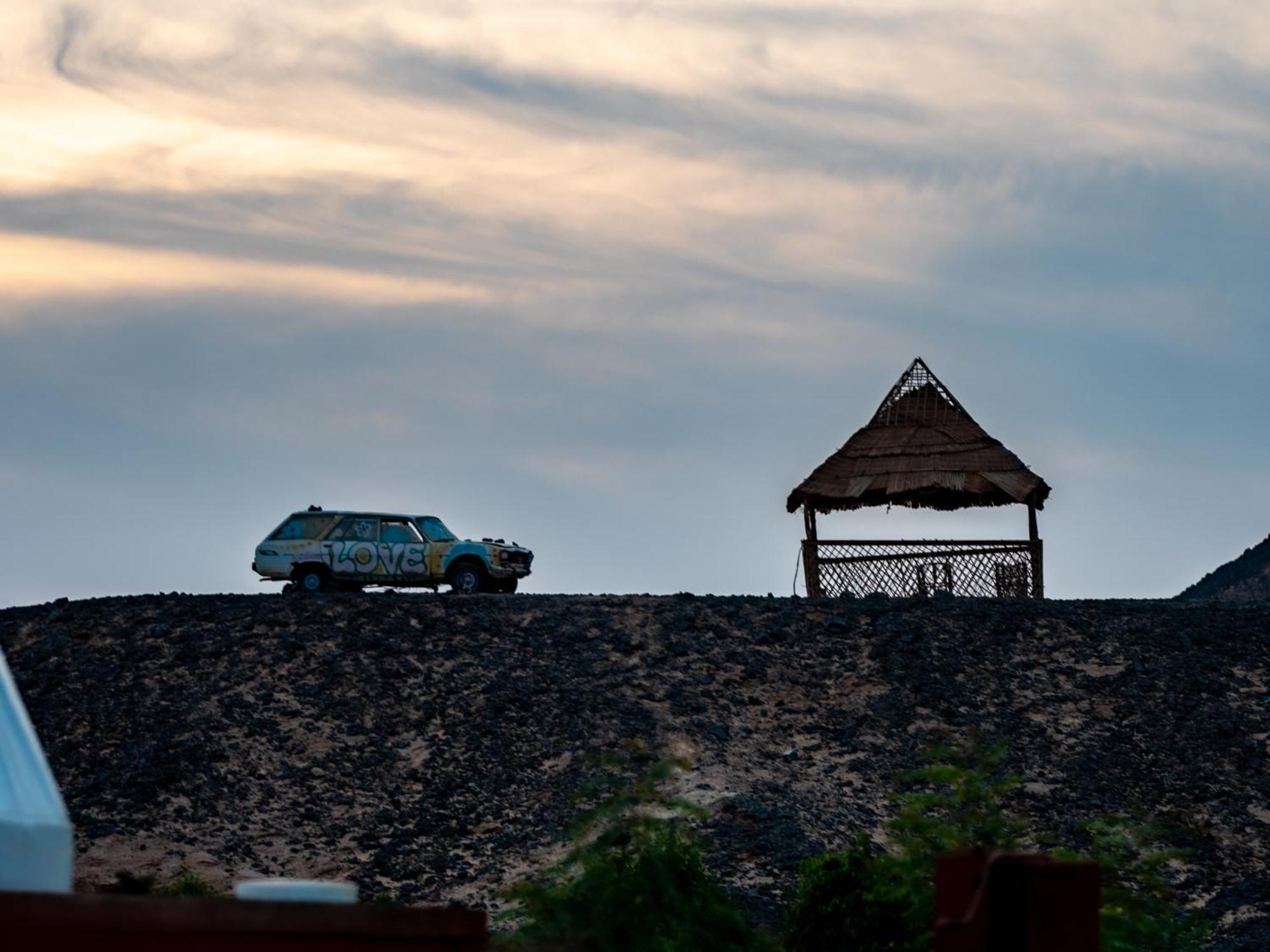 B&W Sahara Sky Camp Hotel Farafra Exterior photo